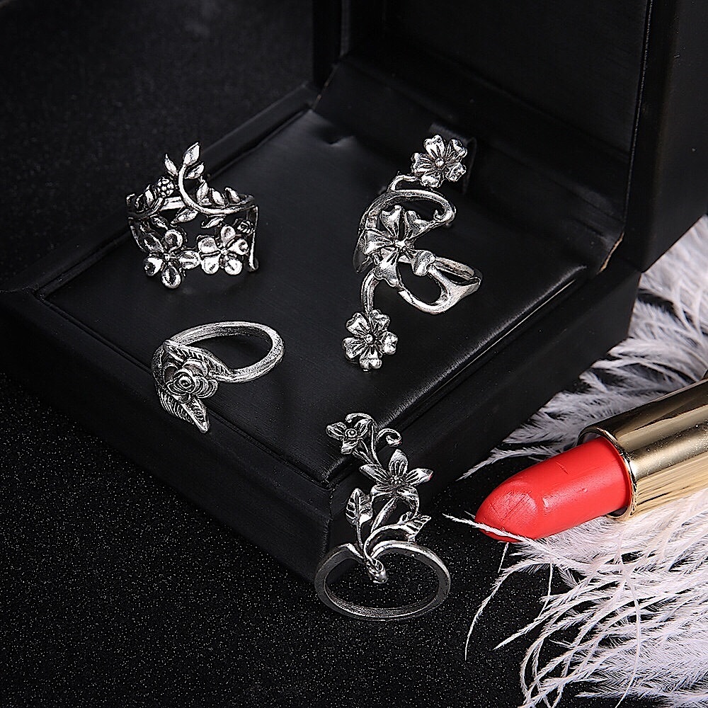 Silver flower vine knuckle ring set πΊ - Picture 4 of 11